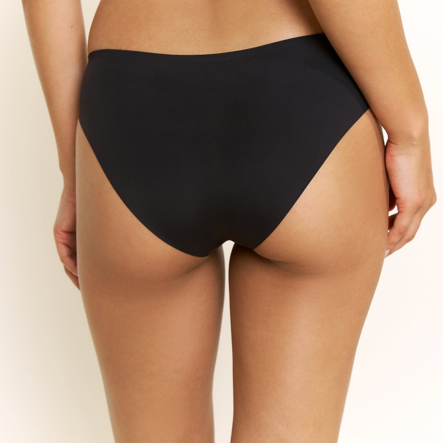 Honeydew Breeze Luxe Bikini in Black