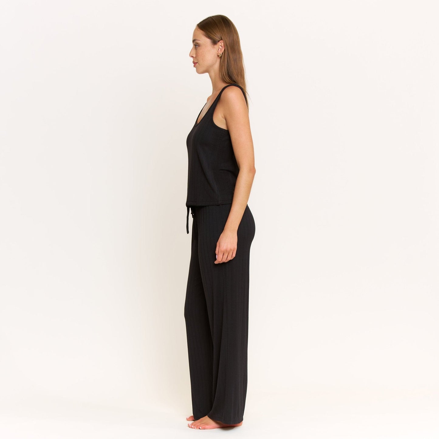 Honeydew Cloud Modal Tank in Black