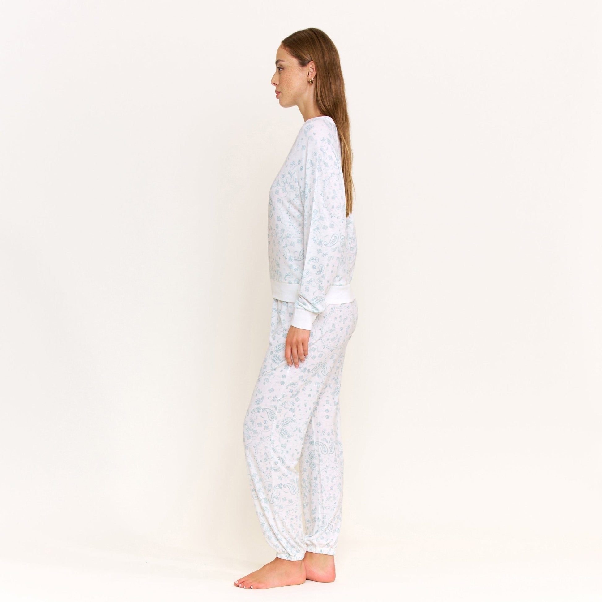Honeydew Star Seeker Long Set in Ivory Western Paisley
