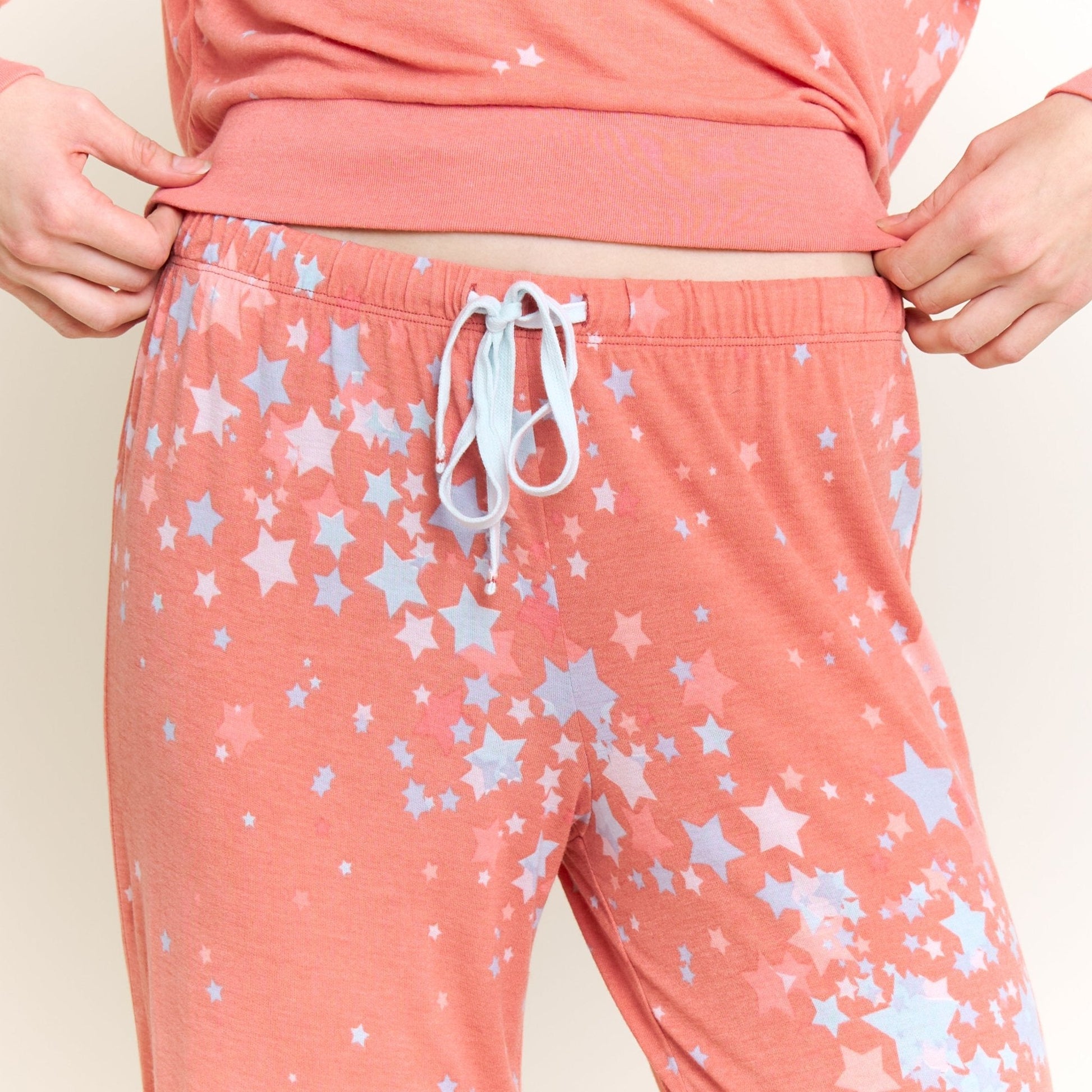 Honeydew Star Seeker Long Set in Coral Blush Stars
