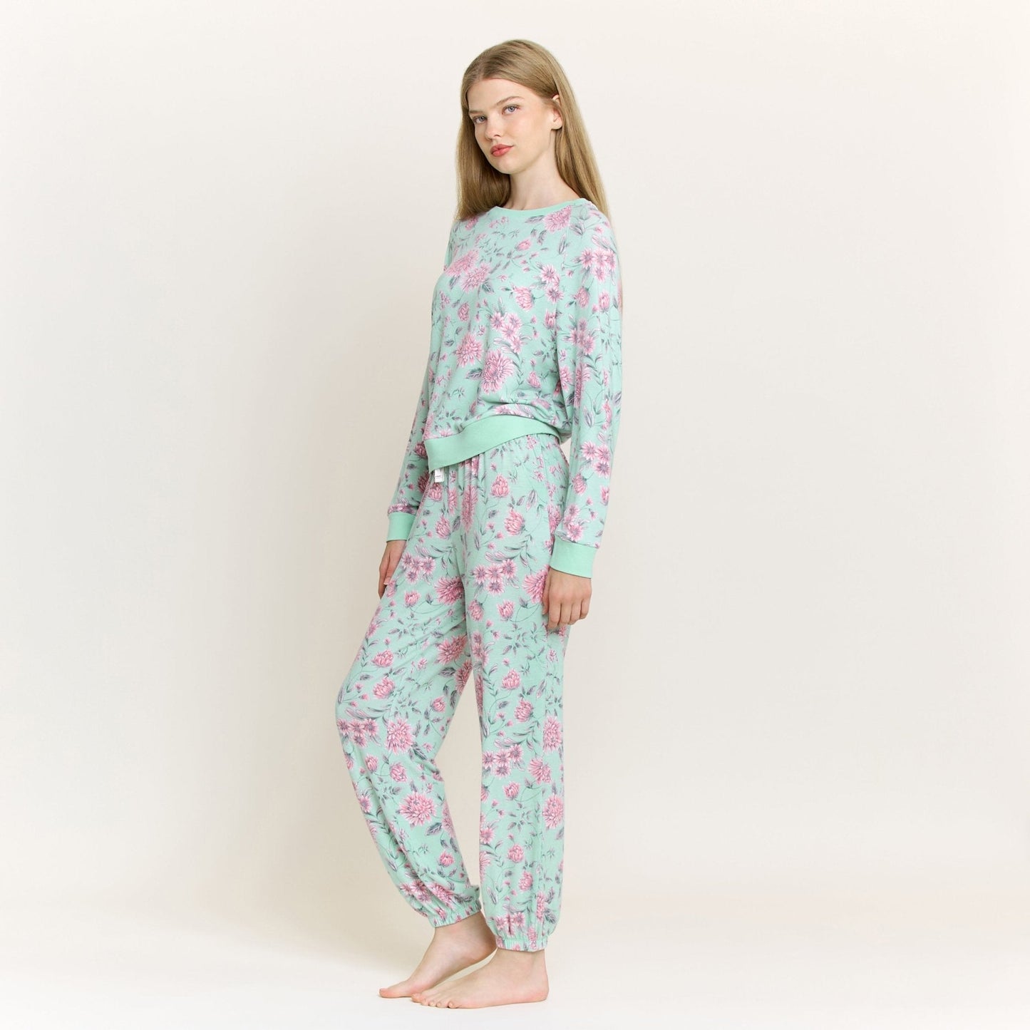 Honeydew Star Seeker Long Set in Soft Mint Floral