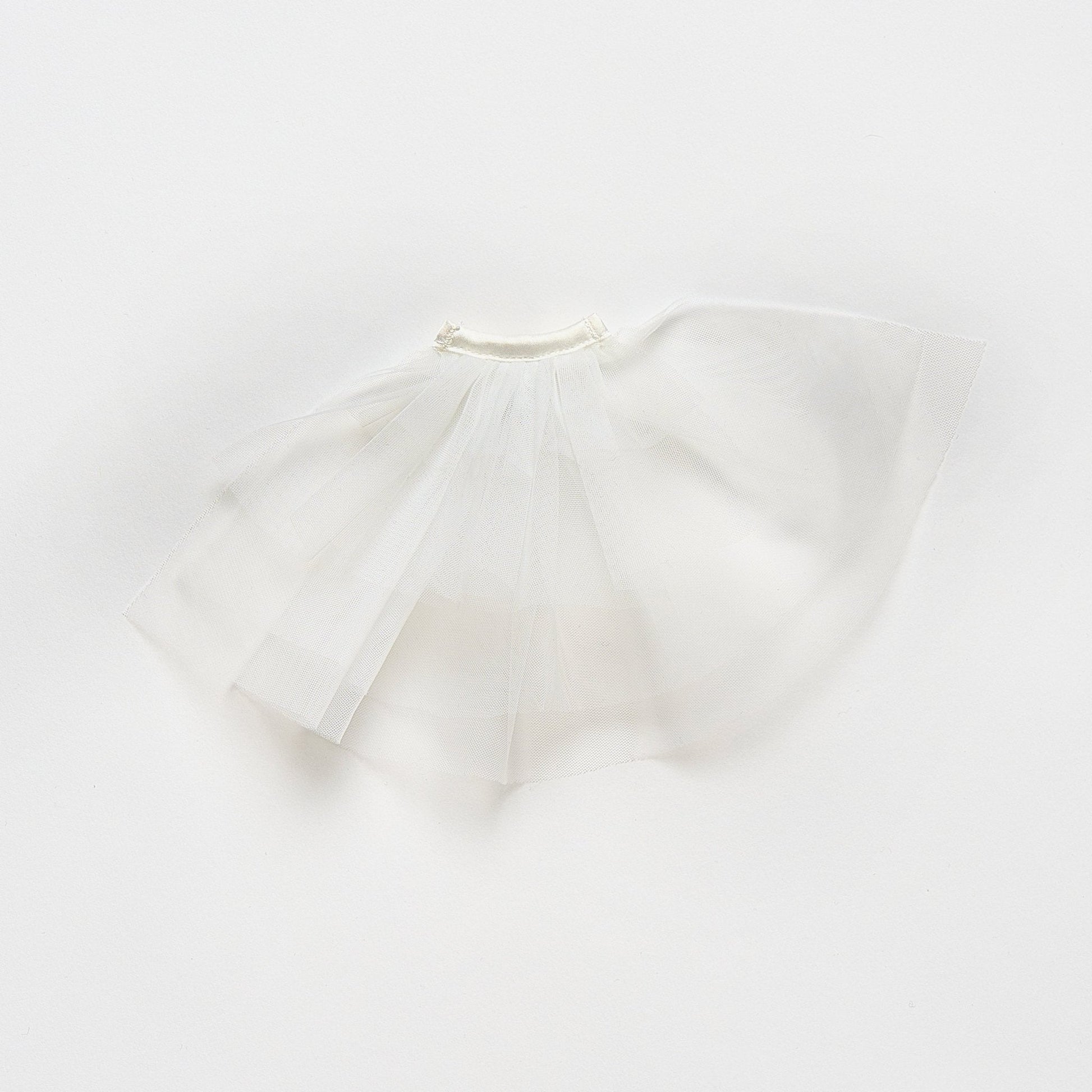 Honeydew Something New Clip Booty Veil in White