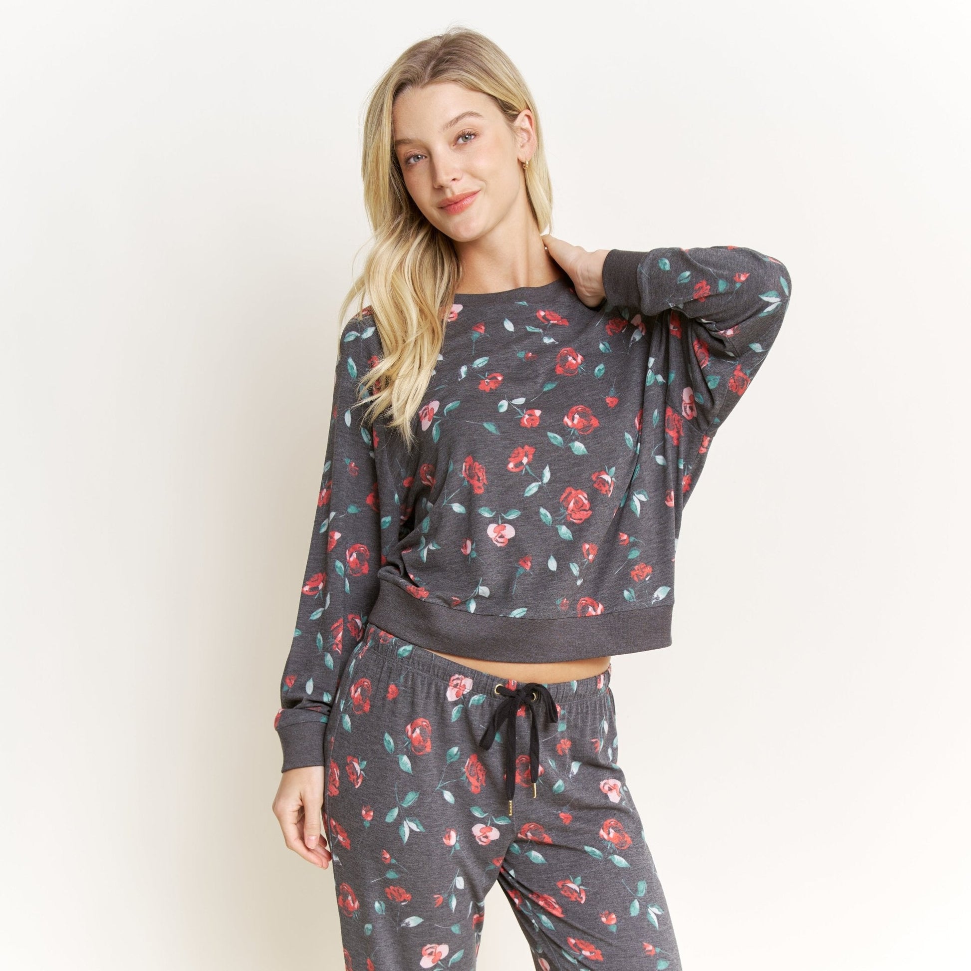 Honeydew Star Seeker Long Set in Dark Roses